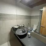 La Casa De *